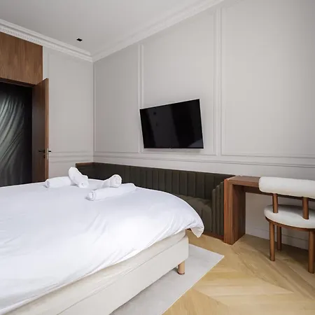 My - Arc De Triomphe Apartment