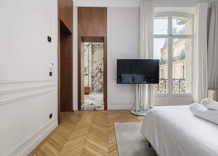My - Arc De Triomphe Apartmán *